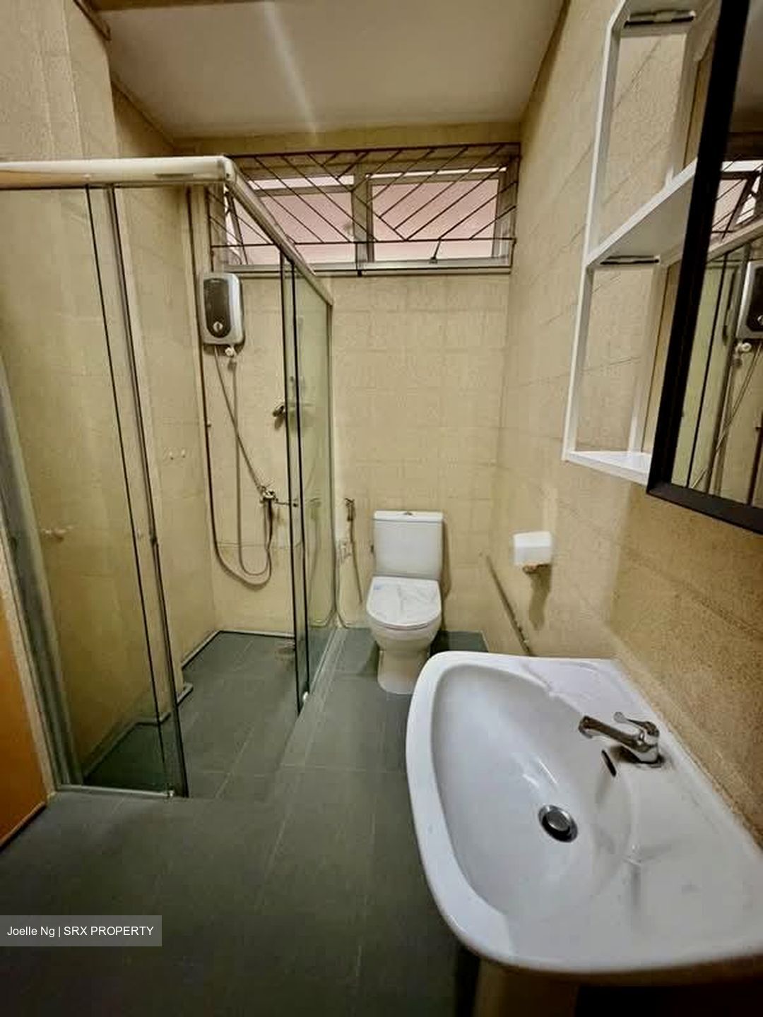 Prince Of Wales Road (D10), Semi-Detached #569557091